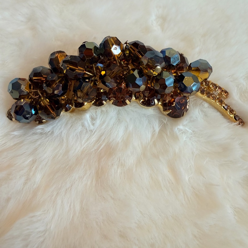 Delizza & Elster Juliana Leaf Brooch